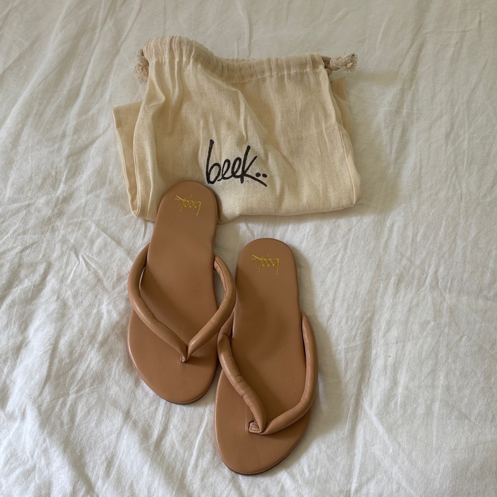 Beek Brown Leather Flip Flops